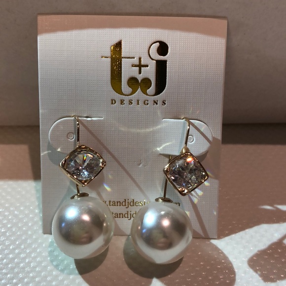 Crystal Thread Pearl Earrings - Picture 2 of 2
